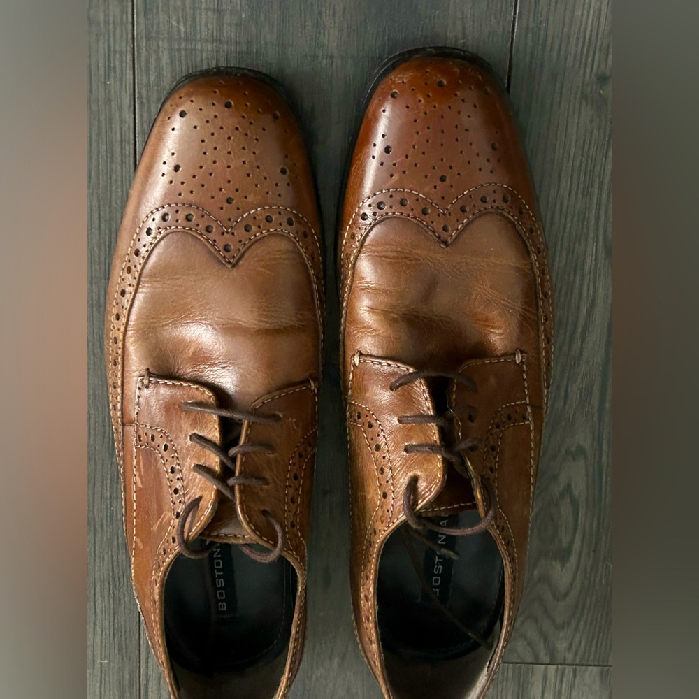 BOSTONIAN classic wingtip oxfords size 8 brown leather shoes